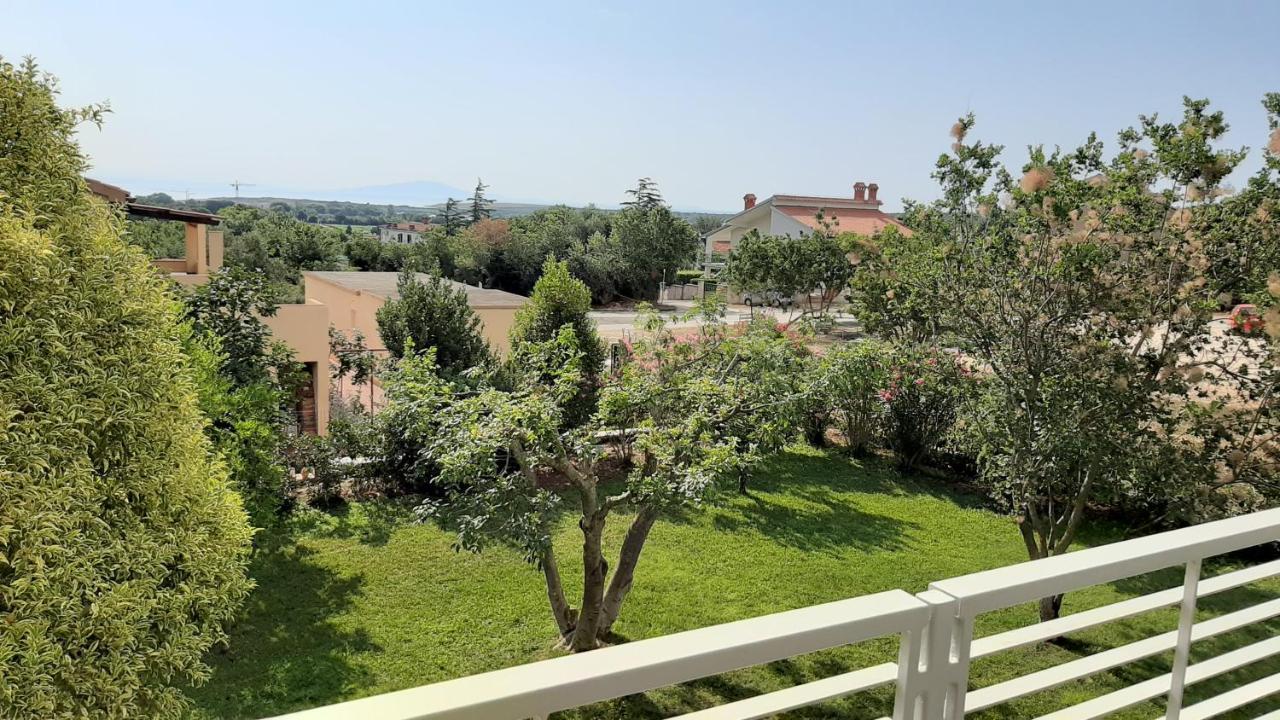 Haus Mirela Apartment Liznjan Luaran gambar