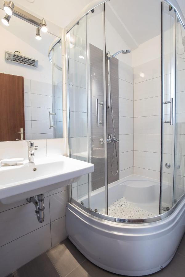 Haus Mirela Apartment Liznjan Luaran gambar