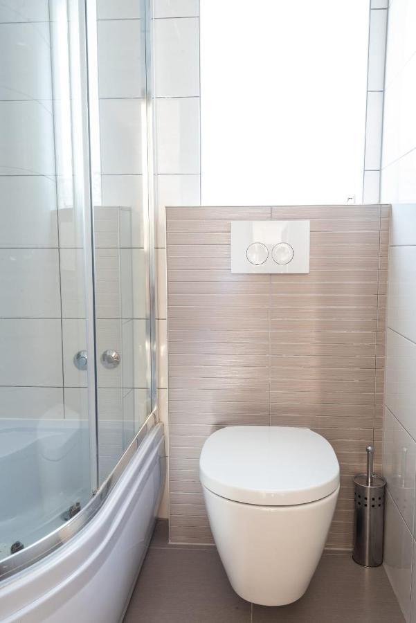 Haus Mirela Apartment Liznjan Luaran gambar