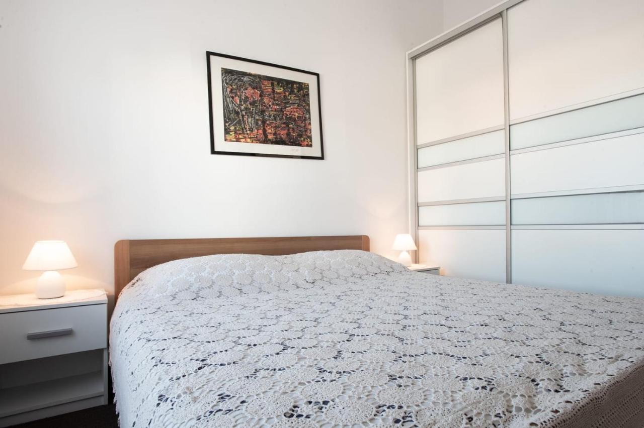 Haus Mirela Apartment Liznjan Luaran gambar
