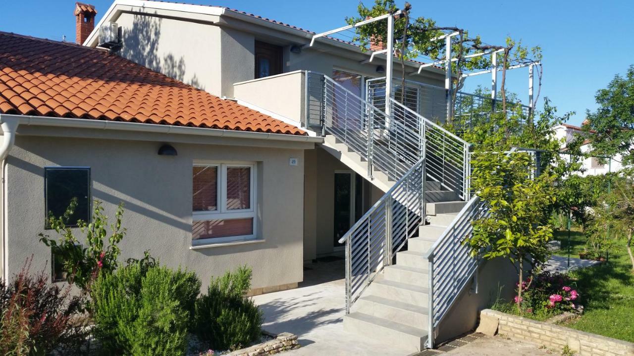 Haus Mirela Apartment Liznjan Luaran gambar